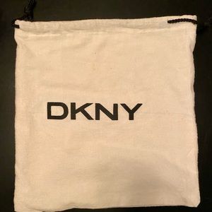 DKNY Cross Body Bag w/Matching Wallet